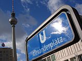 lejligheden ligger t�t p� Alexanderplatz